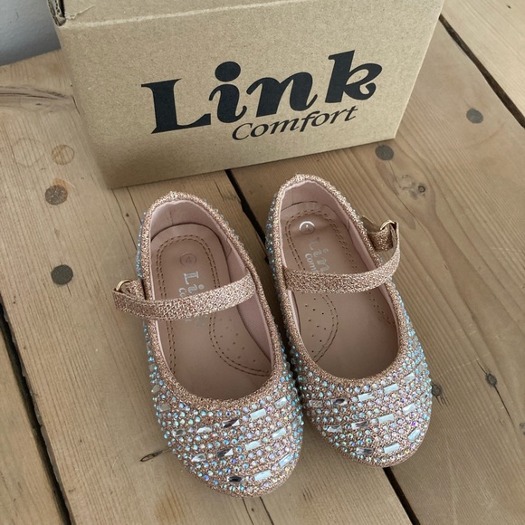 Rose Gold bedazzled mirror toddler wedding shoes - Picture 7 of 8